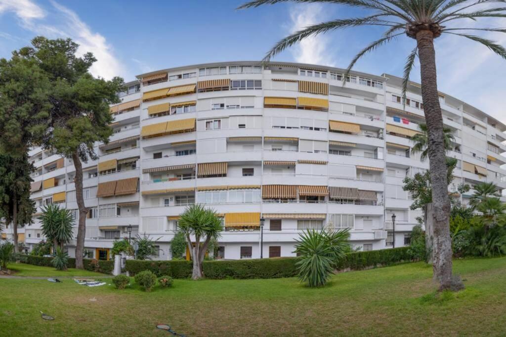 Апартаменты Iloftmalaga Urb. Bejar - Бенальмадена Экстерьер фото